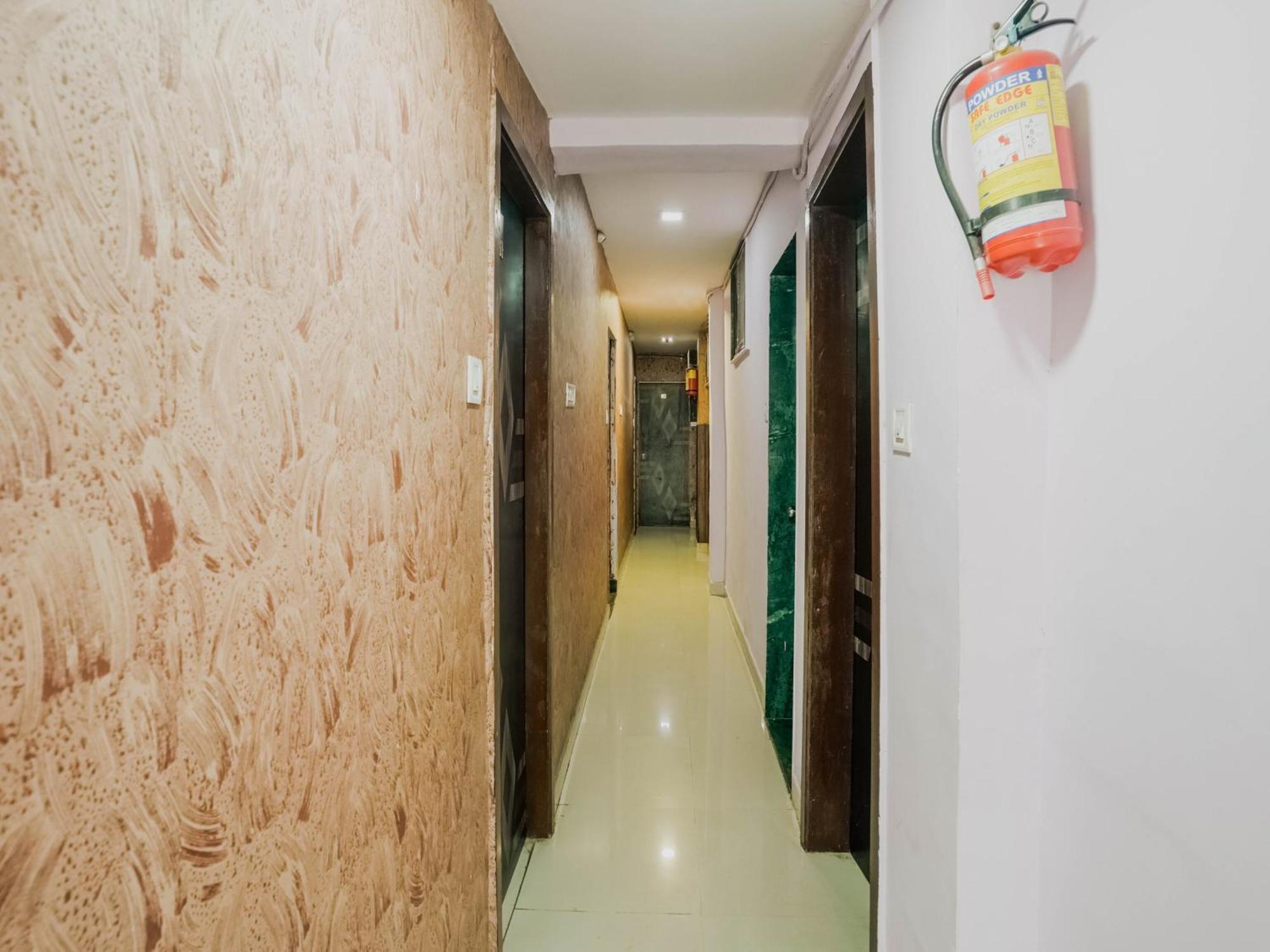 Hotel O Spotlight Thane Exterior foto